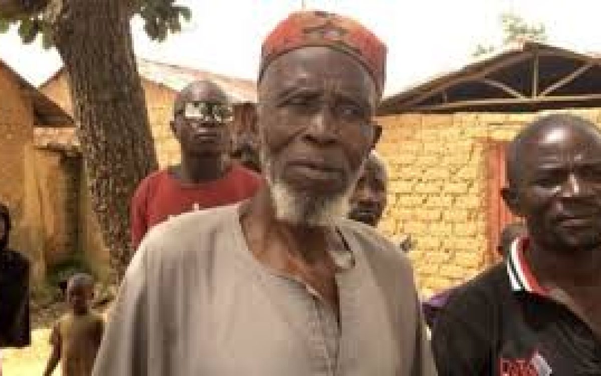 Plateau Killings: Buhari To Honour Imam Who Saved 300 Christians
